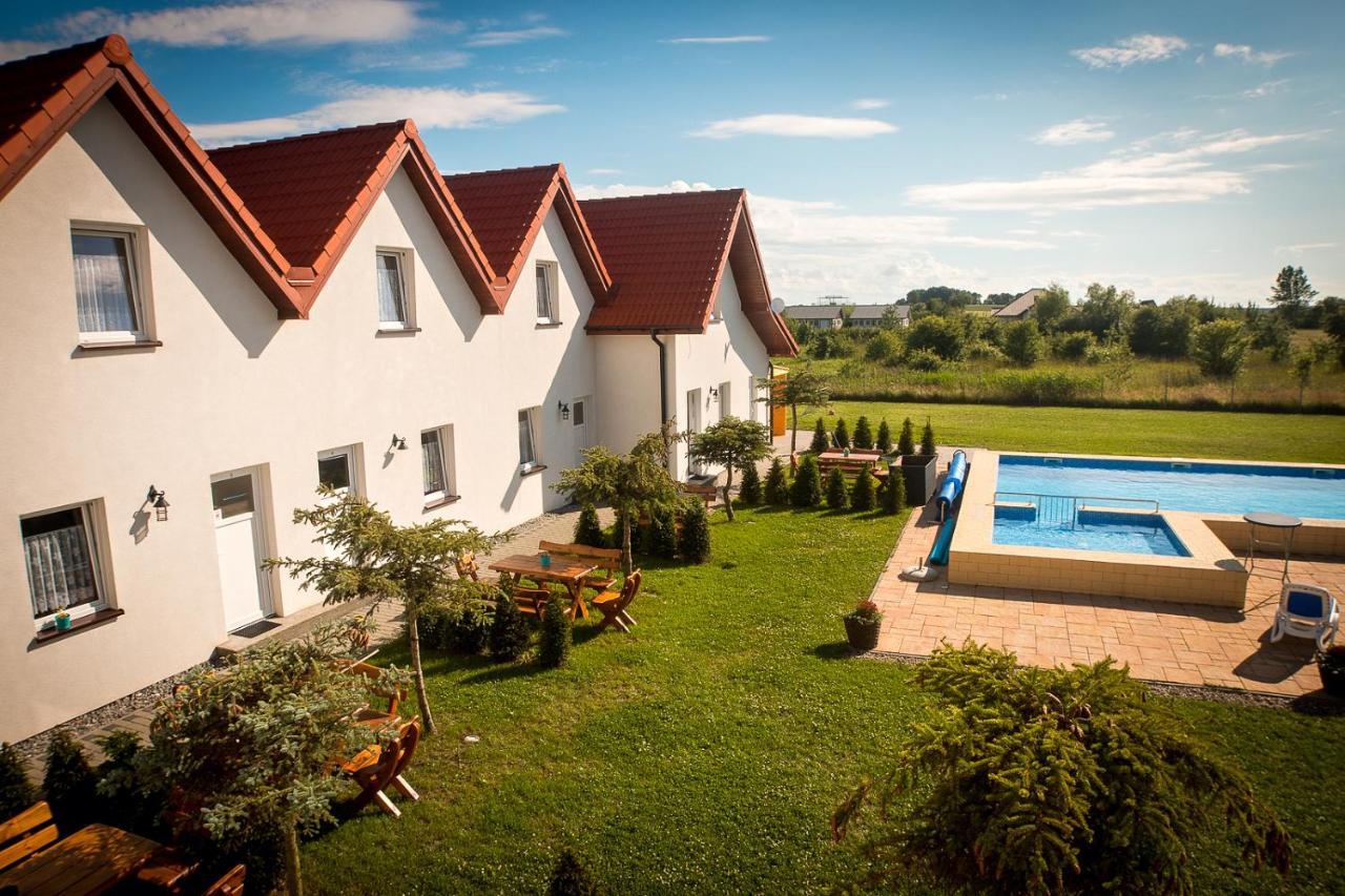 Aqua Fun Domki z Basenem Ujście-Darłowskie Exterior foto